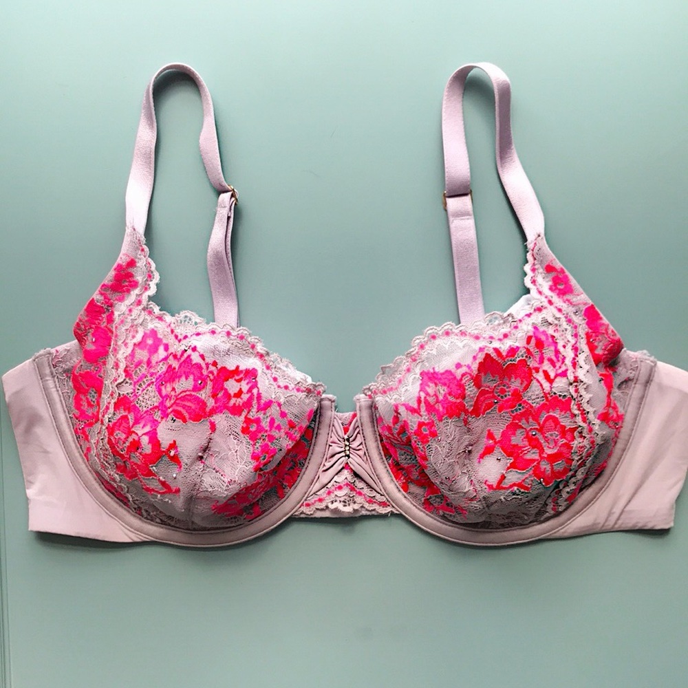Victoria’s Secret Pink/Lilac Lace Unlined Bra